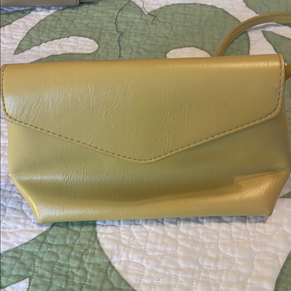 Universal Threads Elegant Yellow Women's Petite F… - image 1